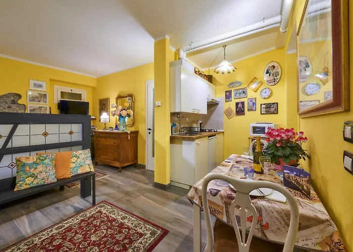 아파트 Annina's House Historic Centre