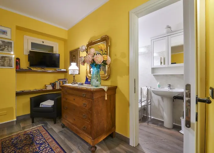 Annina's House Historic Centre